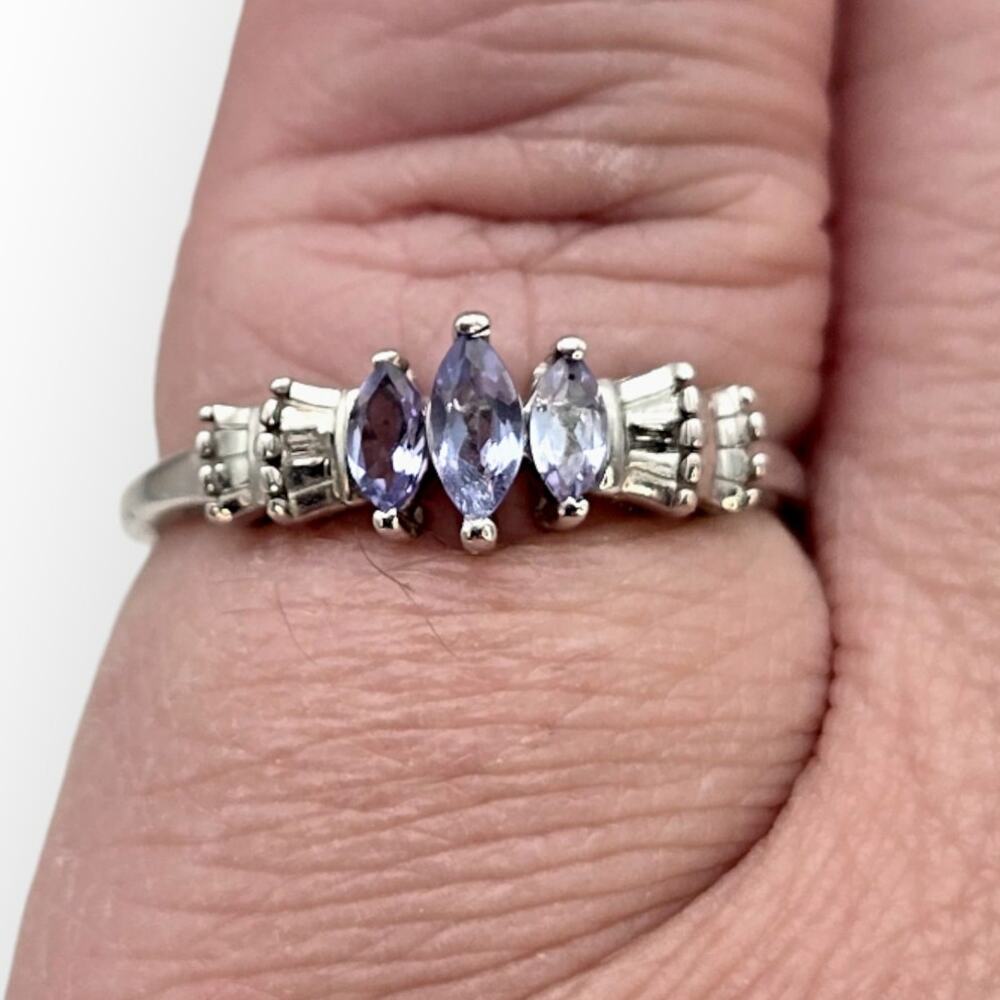 10K White Gold STS Marquise Lavender Gem Trio Ring Sz 7 Tourmaline / Tanzanite